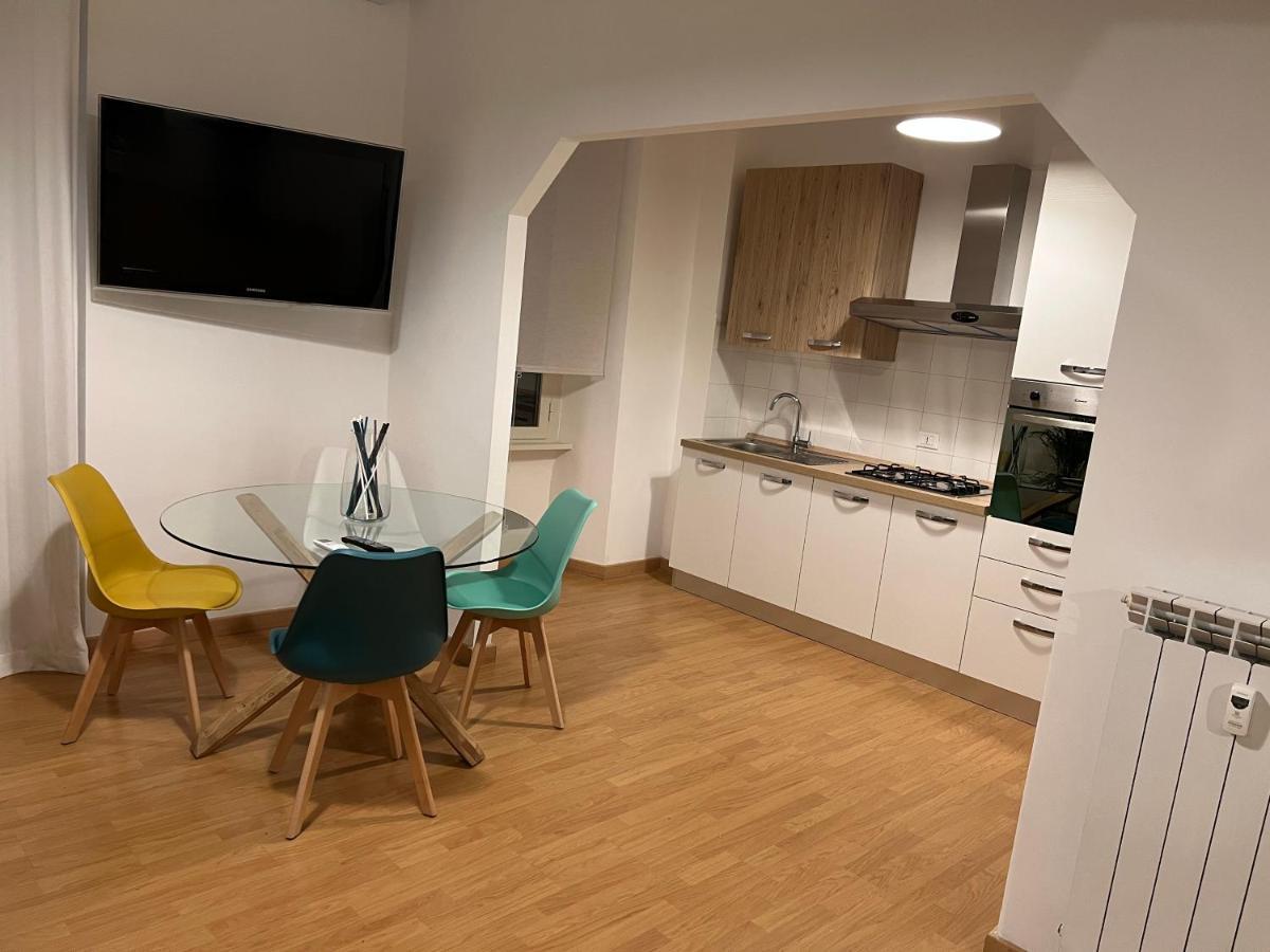 Conte Rosso Apartment Rome Exterior photo
